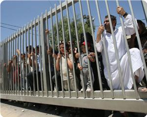 Arap İnsan Hakları Örgütü Mısır'ı Refah Kapısını Açmaması Nedeniyle UCM'ye Şikayet Etti