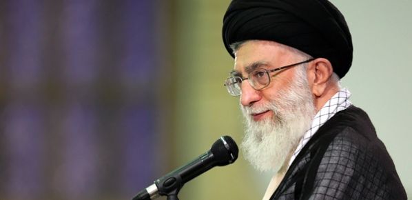 Ayetullah Hamanei:''Kur'an'ın Manasını Dünyaya Yayarsak Müstekbirler ve Siyonist İsrail Hiç Bir Halt Edemezler''