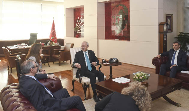 CHP Genel Başkanı, Siyonist Büyükelçiyle Görüştü