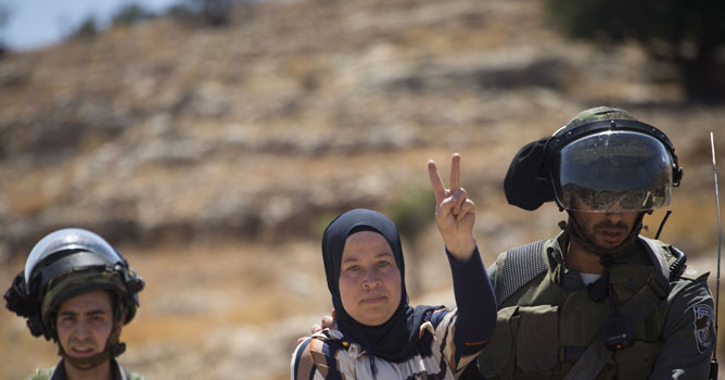 Dünya Kadınlar Günü'nde 20 Filistinli Kadın Esir Özgürlüğü Bekliyor