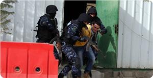 Filistin Yönetimi Güvenlik Birimleri Batı Yaka'da 8 Kişiyi Gözaltına Aldı