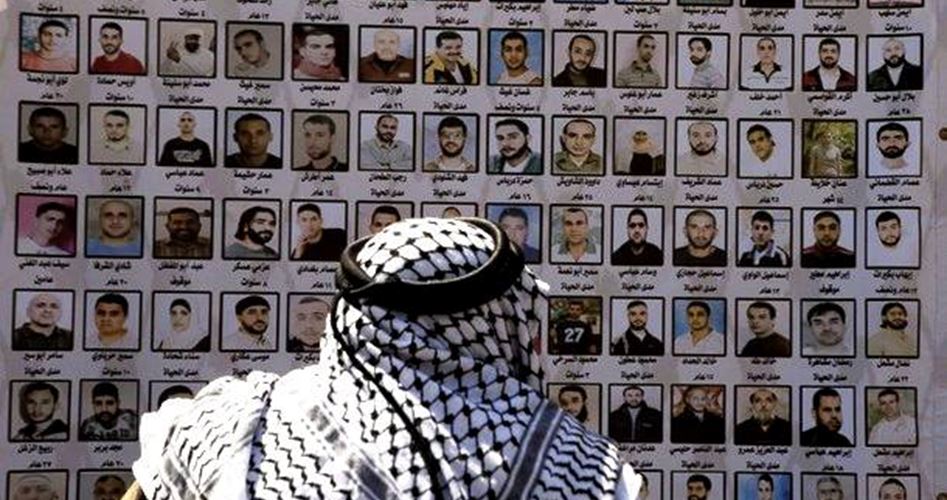 Filistinli Esirlerin Açlık Grevi Siyonist İsrail'e Geri Adım Attırdı