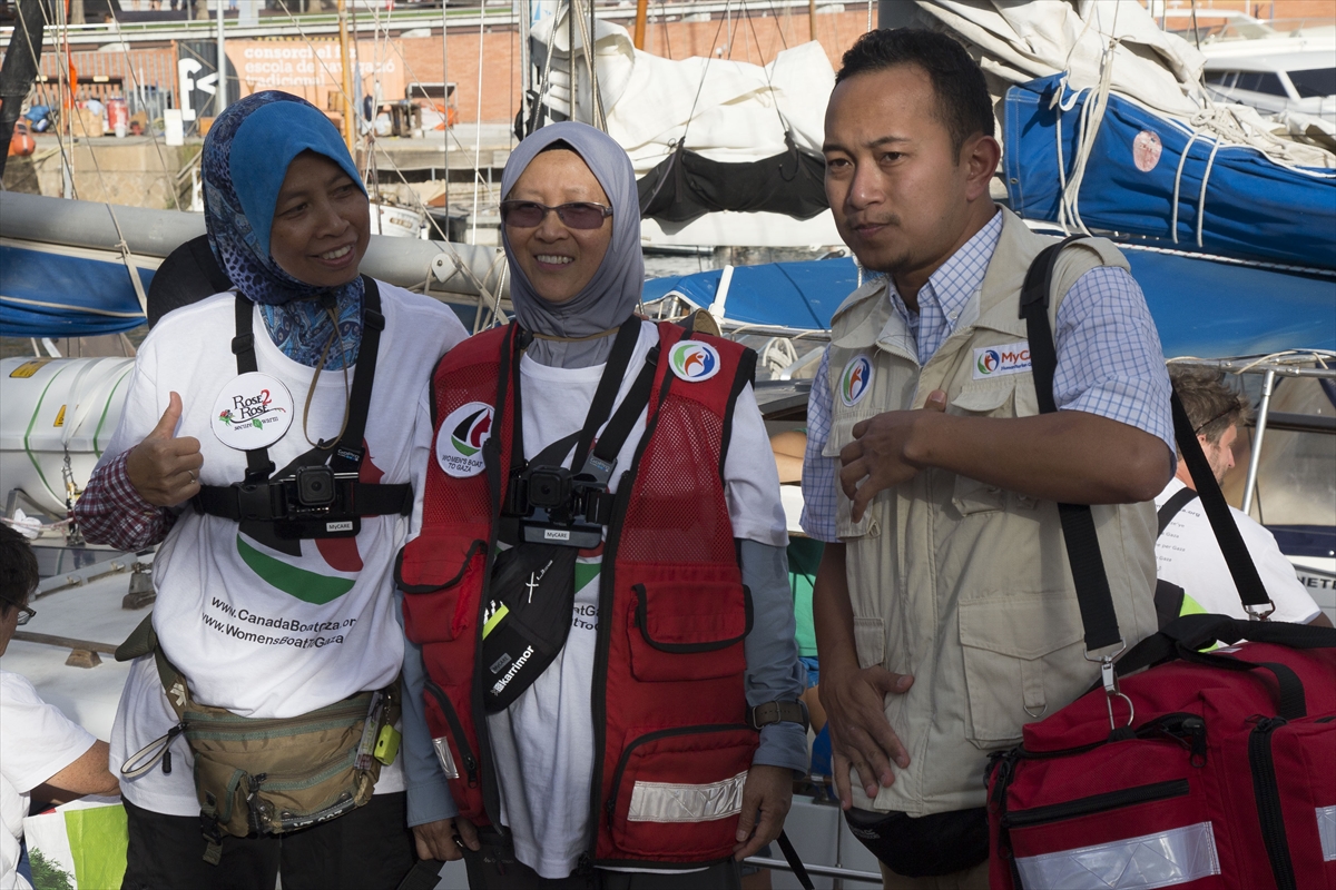 Gazze'ye Giden Kadın Aktivistleri Taşıyan Gemi Yoluna Devam Ediyor