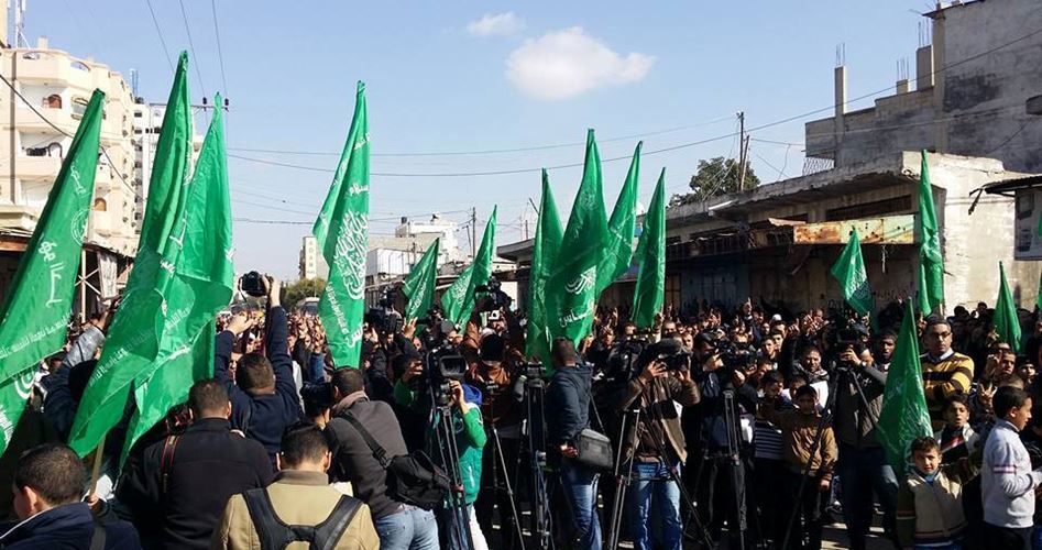 Gazzeli İşçiler ve Çiftçiler Ablukayı Protesto Etti