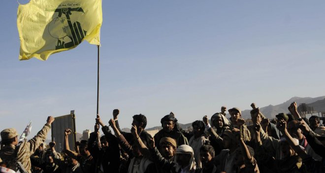 Husiler, 'İsrail'e Ölüm' sloganlarıyla Hizbullah'a destek verdi  