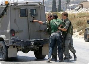 İşgal Güçleri Batı Yaka'da 12 Filistinliyi Gözaltına Aldı