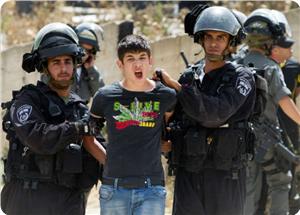 İşgal Güçleri Batı Yaka ve Kudüs'te Birçok Kişiyi Gözaltına Aldı