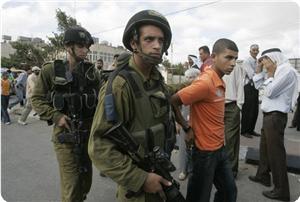İşgal Güçleri Bu Sabah Batı Yaka'da 6 Filistinliyi Gözaltına Aldı