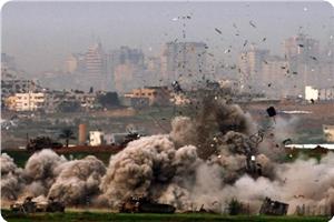 İşgal Ordusu Gazze Şeridi'ne Bir Dizi Hava Saldırısı Düzenledi