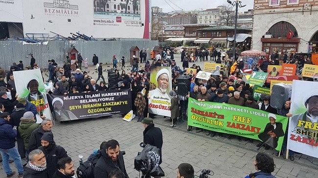 İstanbul’da Filistin Sevdalısı Şeyh İbrahim Zakzaki İle Dayanışma Gösterisi Düzenlendi