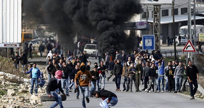 Kudüs ve Batı Yaka Direnişi Siyonist Rejimi Korkuttu