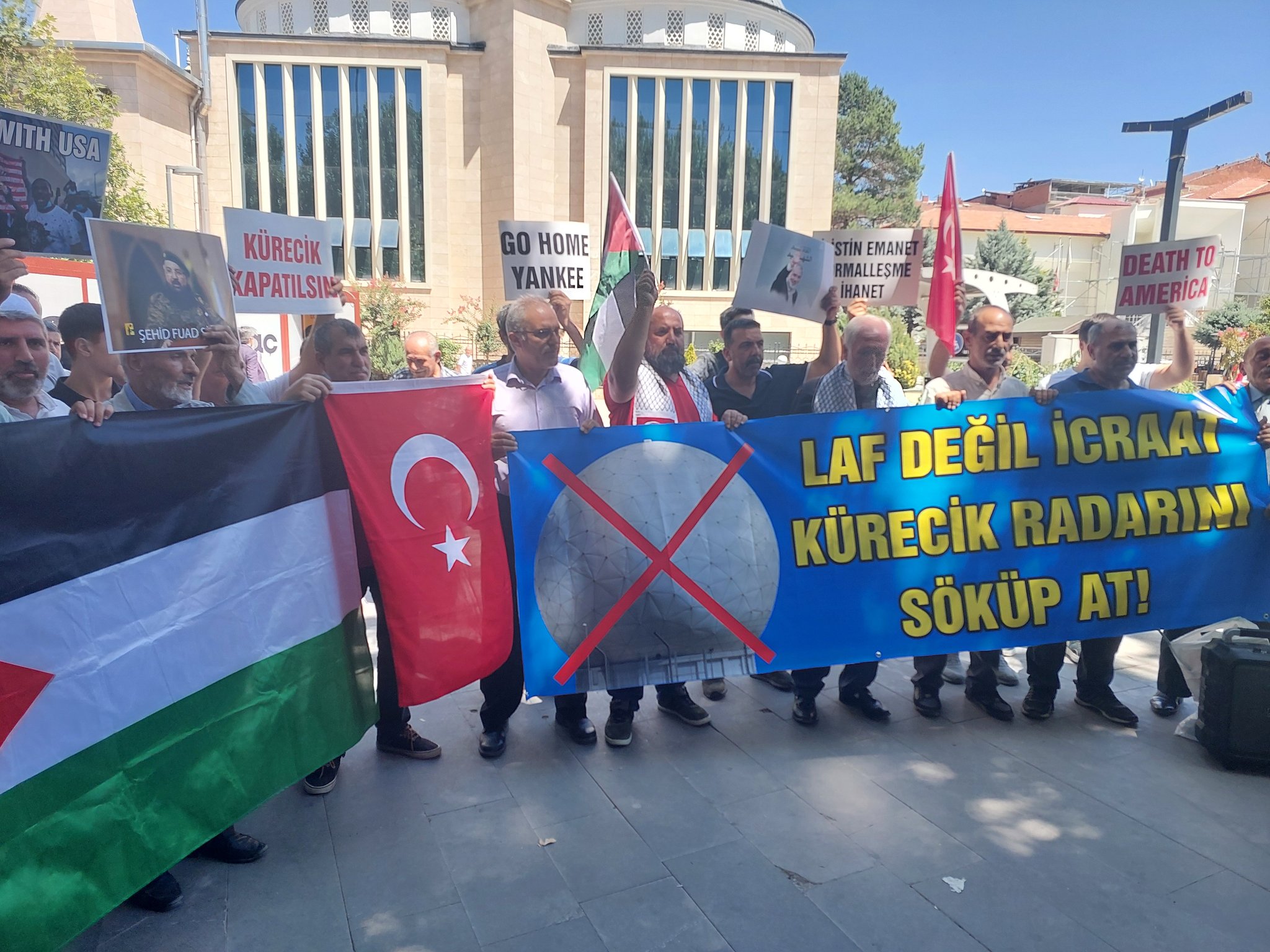 Malatya'dan Hükümete Çağrı: Kürecik Nato Radar Üssünü Kapatın (Video-Foto)