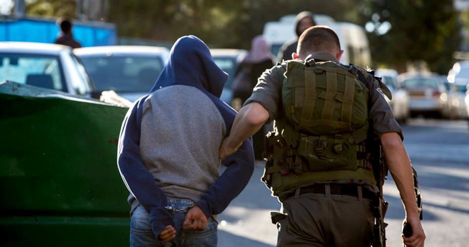 Siyonist Güçler Batı Yaka’da 5 Filistinliyi Tutukladı