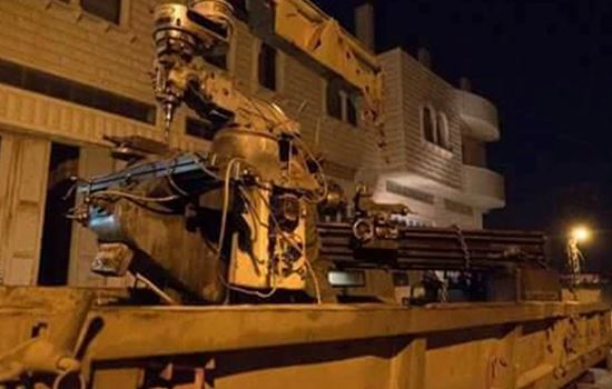 Siyonist Güçler El-Halil'de Torna Atölyesini Mühürleyerek Makinalara El Koydu