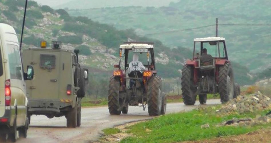 Siyonist İşgal Güçleri Filistinli Çitçinin Traktörüne El Koydu