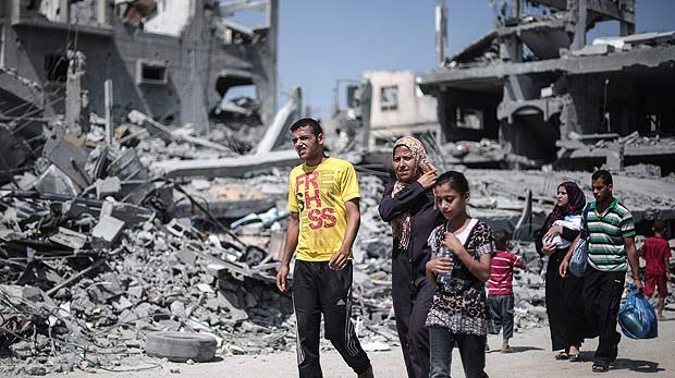 Siyonist İsrail 2015'de de Filistinlilere Zulmetti