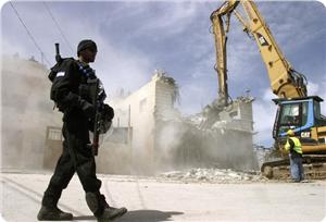 Siyonist Rejim Filistinlilerin Evlerini Yıkmaya Devam Ediyor