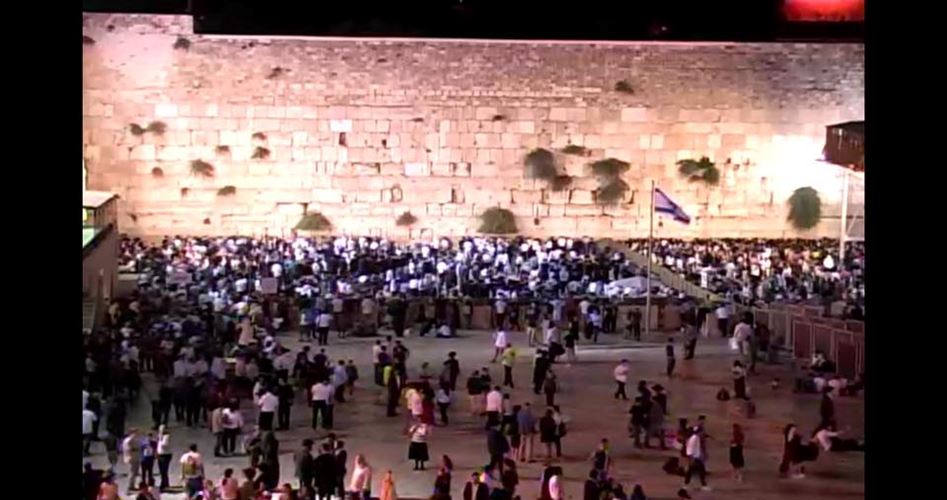 Siyonistler Dün Gece Kudüs'te Yürüyüş Düzenledi