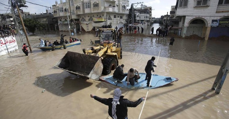 Siyonistler Gazze'yi Sular Altında Bıraktı!