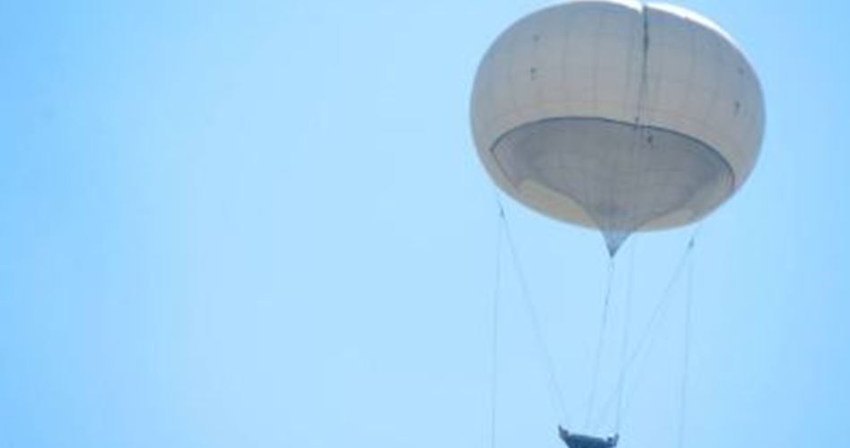 Siyonistlerin Sıcak Hava Balonları Filistinlileri Gözetliyor