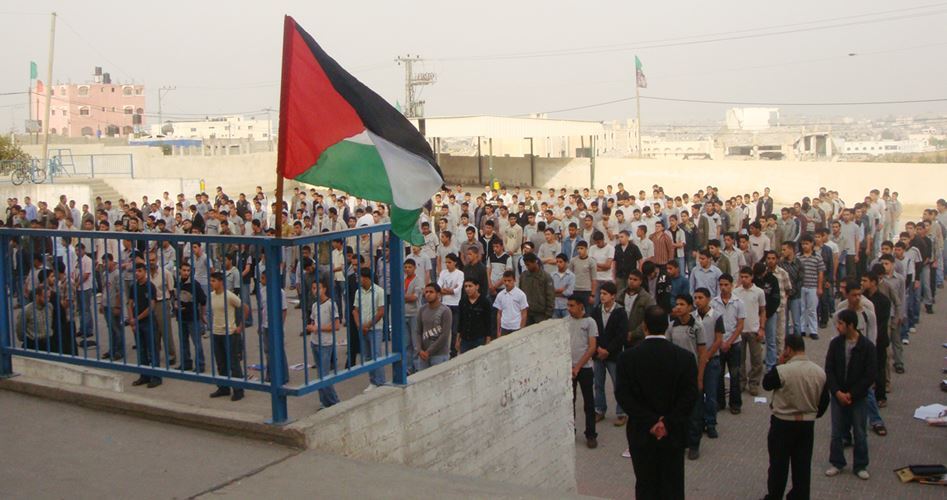 UNRWA, Filistin Bayrakları Asıldığı İçin Batı Yaka’da 6 Okulunu Kapattı